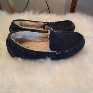 Koolaburra UGG Slippers size 10